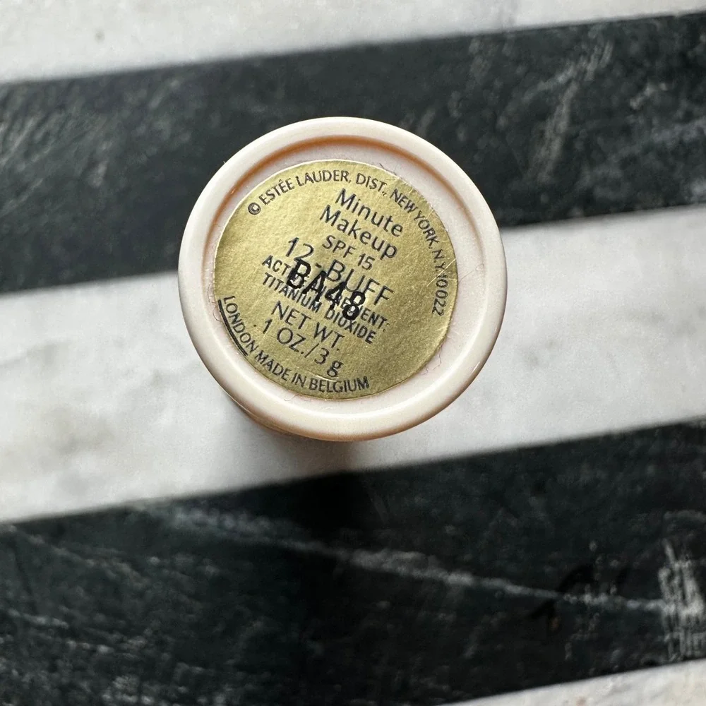 Estee Lauder Minute Makeup - 12 Buff - Travel Size 3g NEW Discontinued